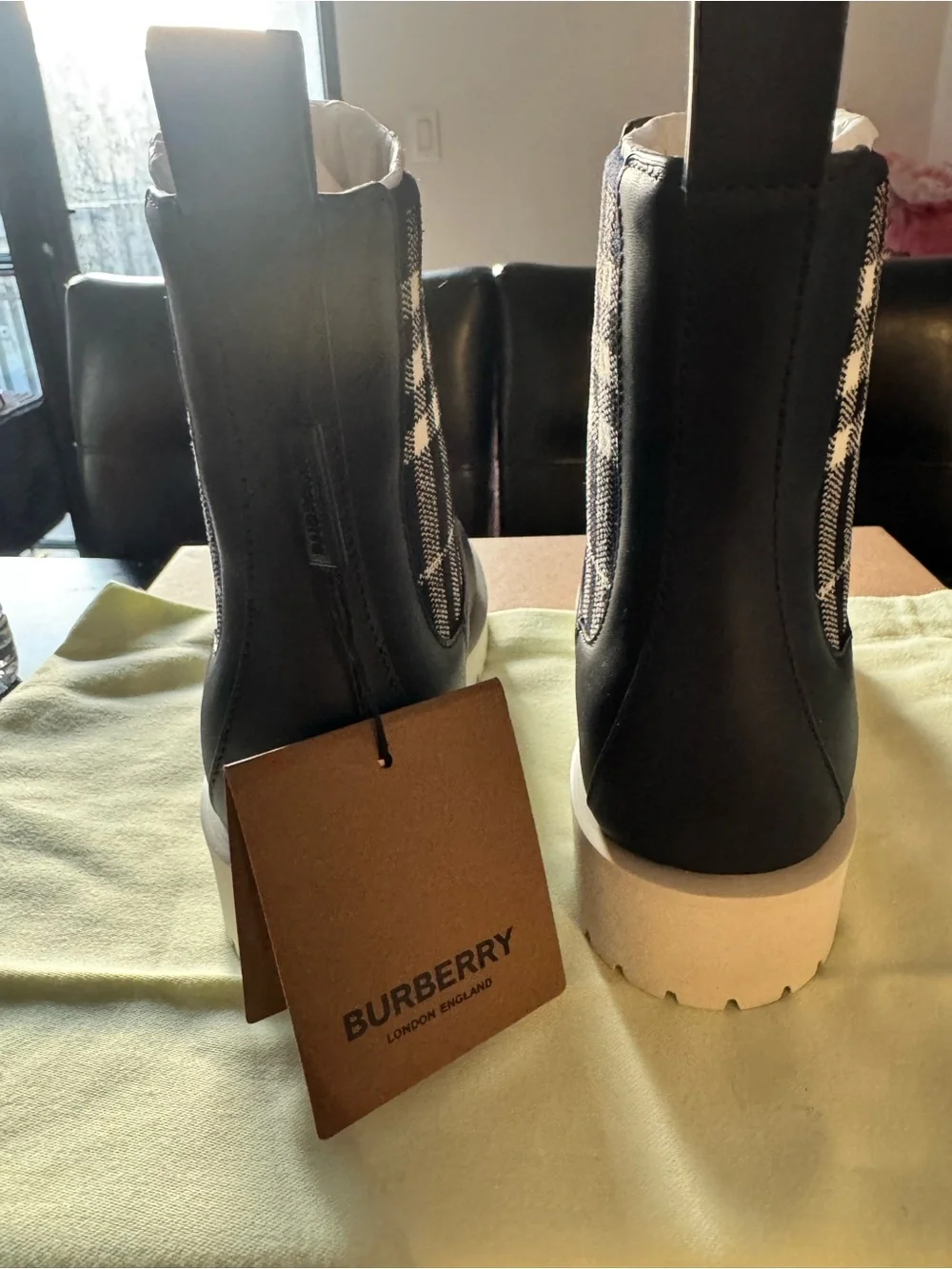 Brand new never worn Burberry Kids' Dearington Check Chelsea Boot